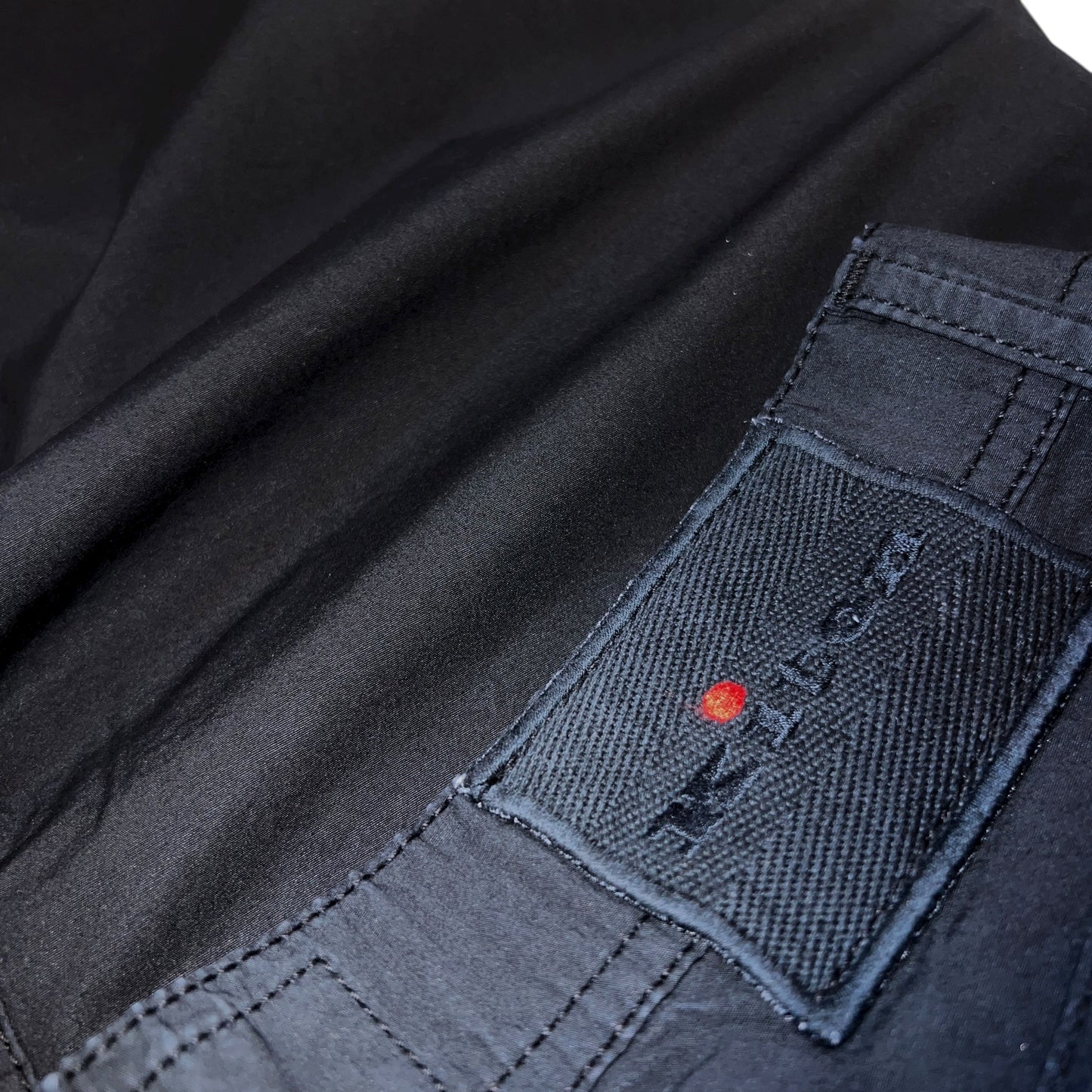 19万 新品 Kiton 総手縫い 超定番 ブラック 5ポケ パンツ 32