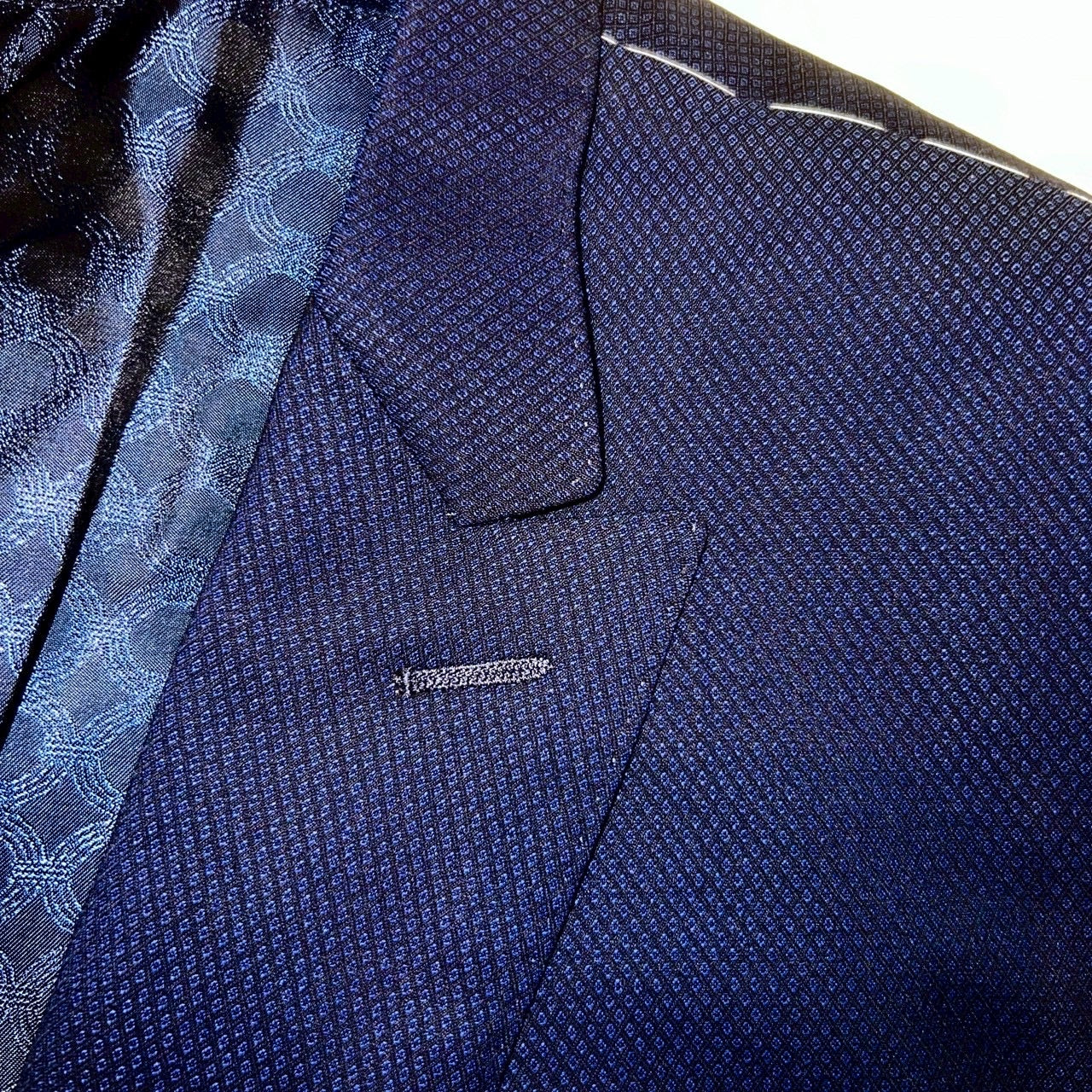 80万 一日限定出品 CORNELIANI ITALY 3Pスーツ ダイヤ織り 青 56