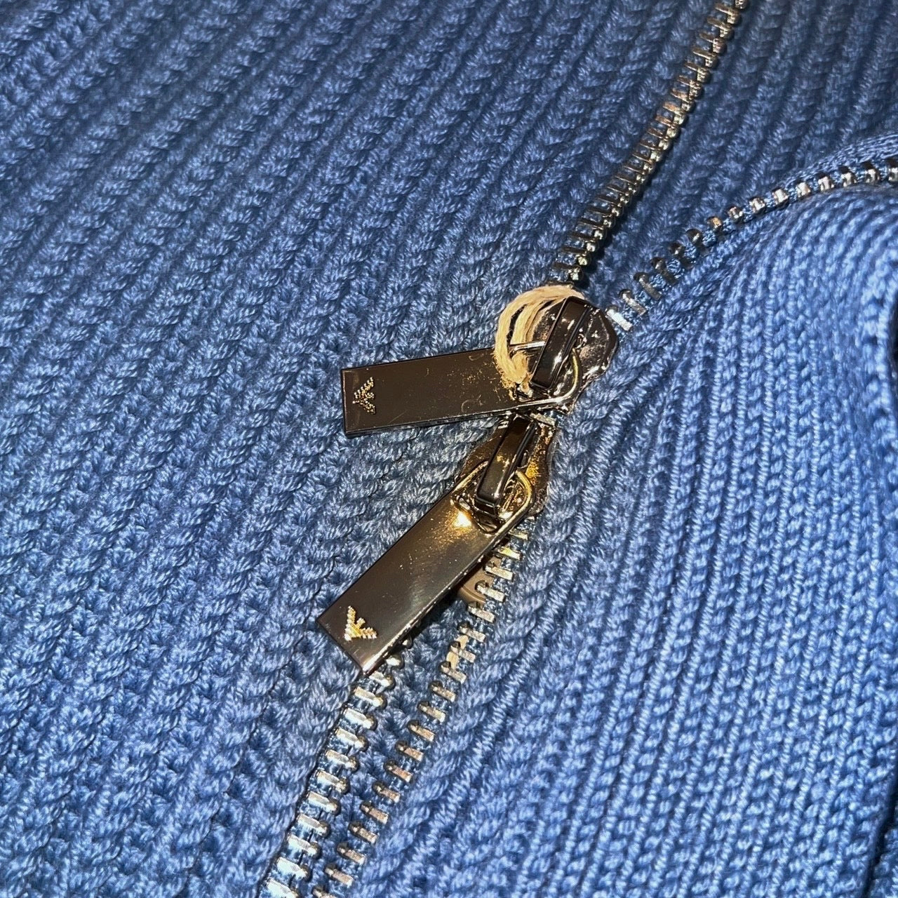 15万 EMPORIO ARMANI 厚手 Zip ニット ブルゾン ターコイズ