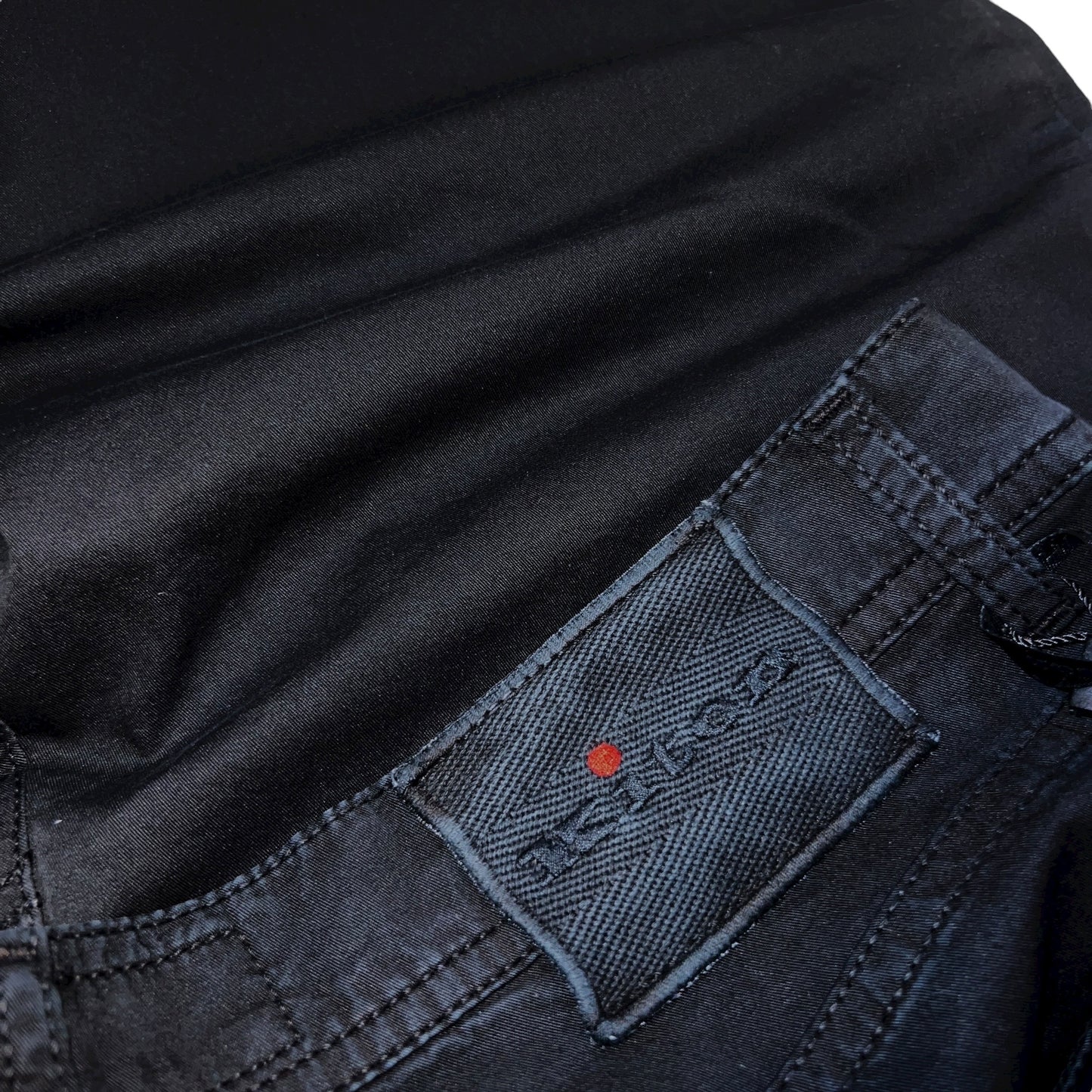 19万 新品 Kiton 総手縫い ワンウォッシュ ブラック パンツ 32