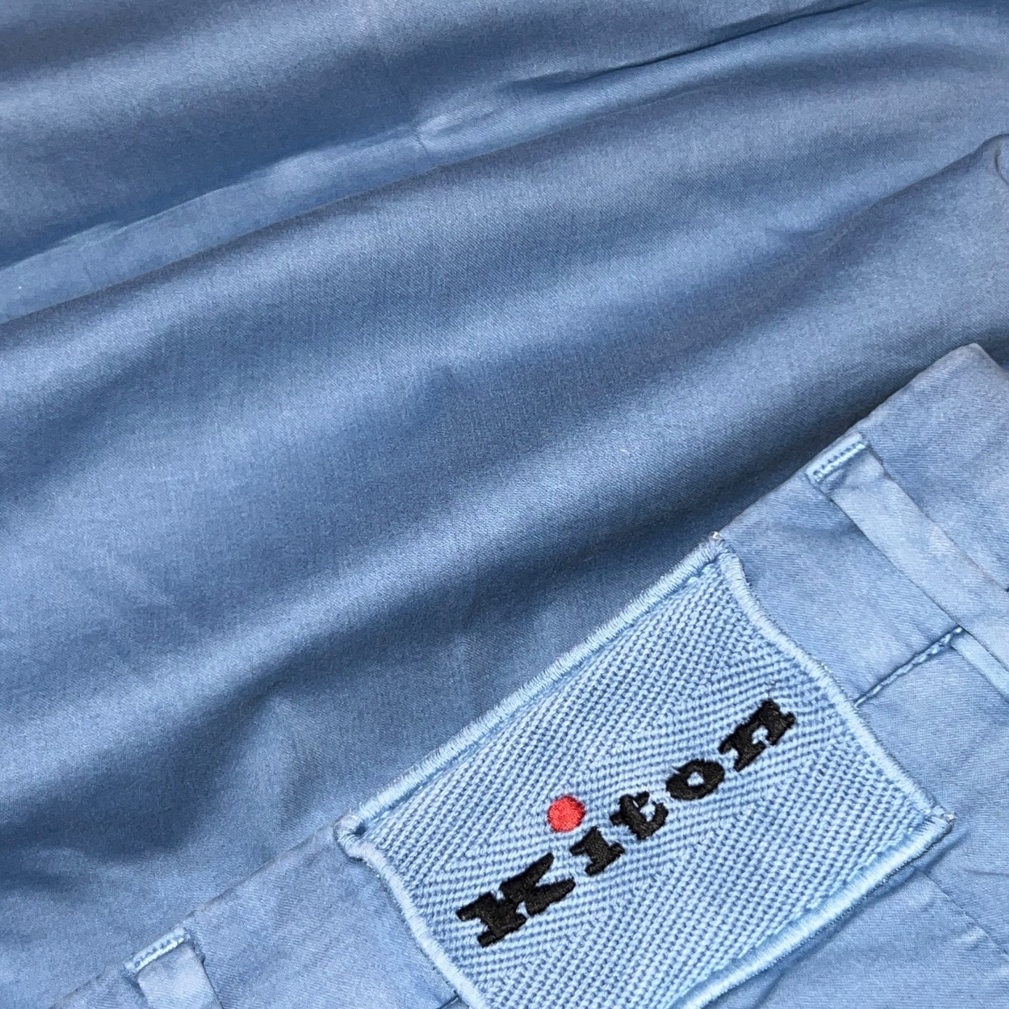22万 新品 Kiton 総手縫い シルク スカイブルー チノ パンツ 32