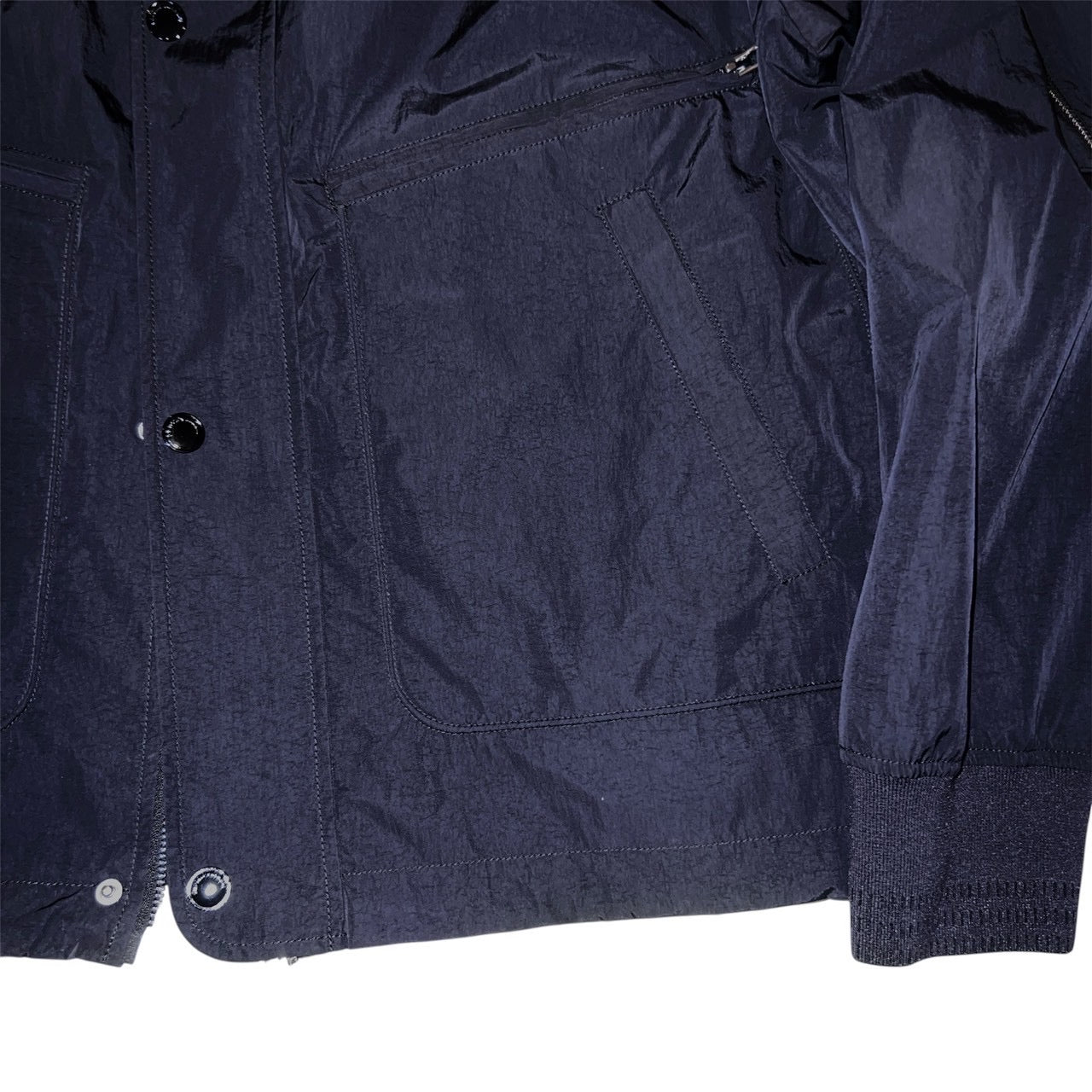 19万 3日限定【EMPORIO ARMANI】全天候型 ロゴ ブルゾン 濃紺